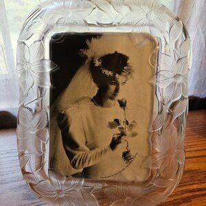 Vintage Frosted Crystal Rectangular Photo Frame 5X7 Free Standing Original Box